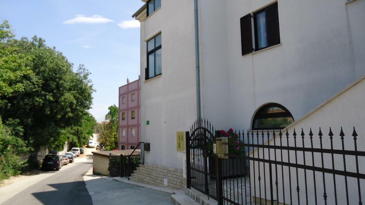 Apartments Ruzica Πούλα Εξωτερικό φωτογραφία